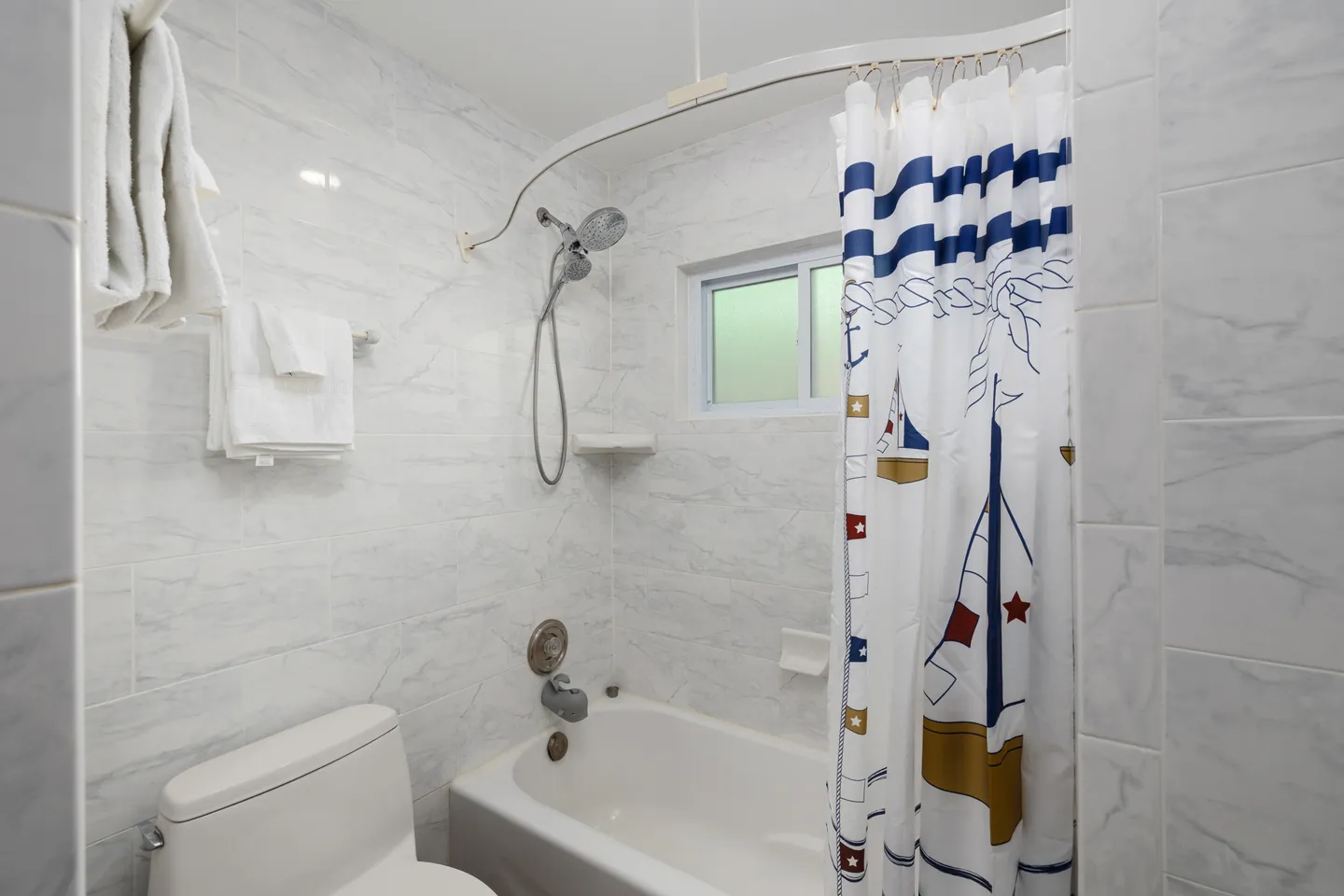 Home photo 19