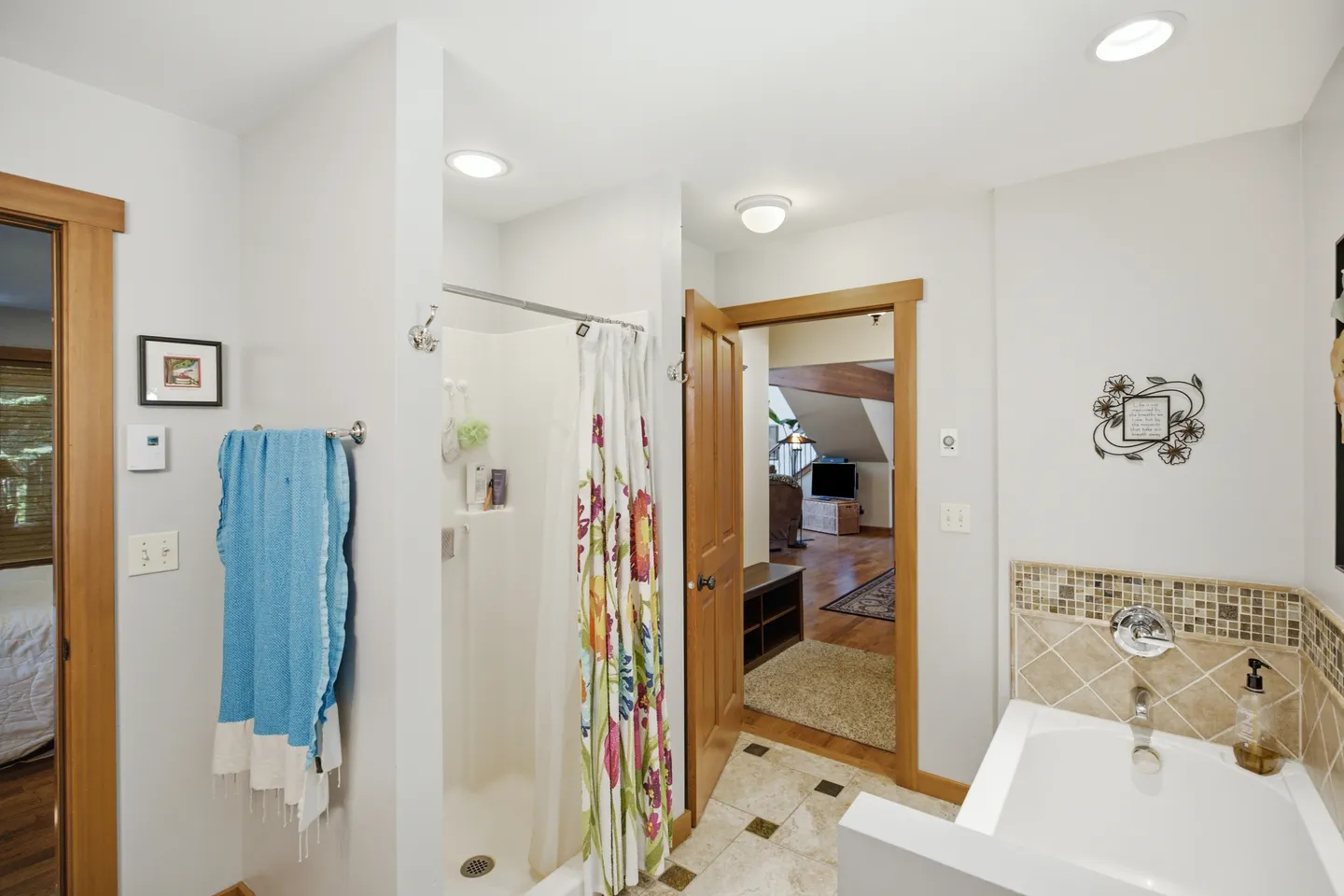 Home photo 19