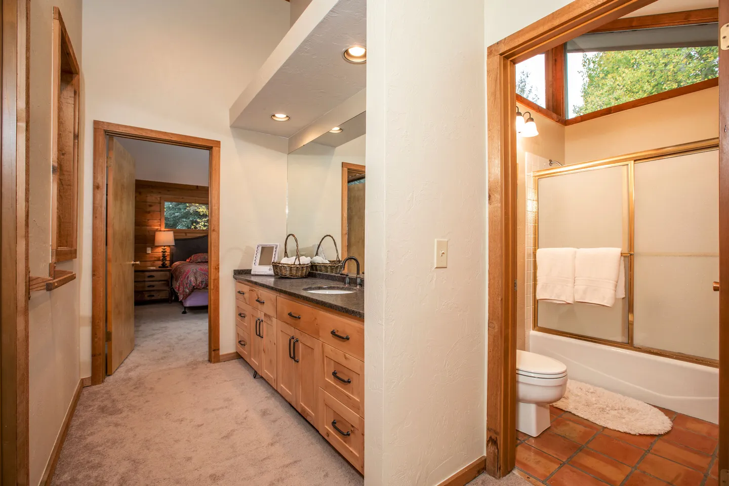 Home photo 17