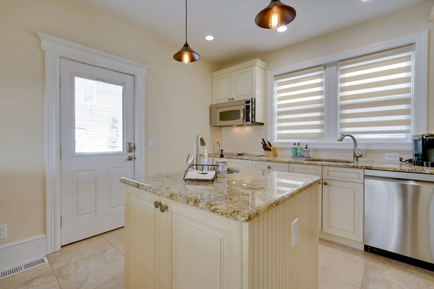 Home photo 12