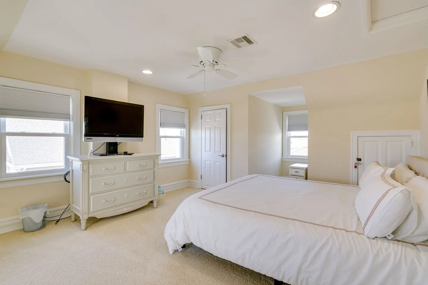 Home photo 33