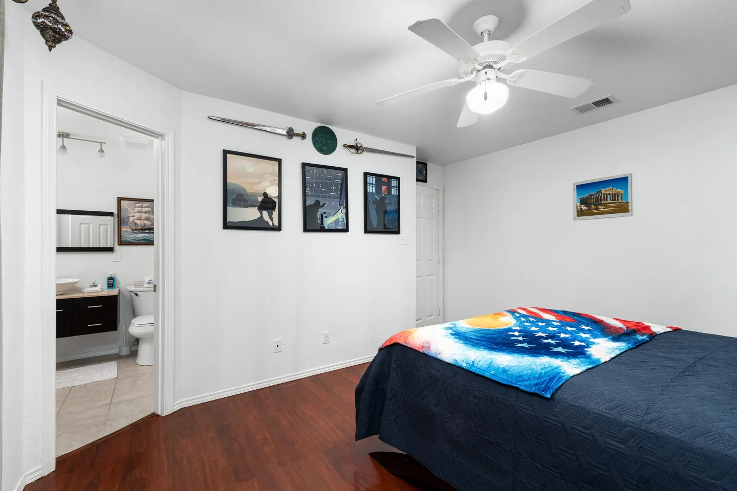 Home photo 19