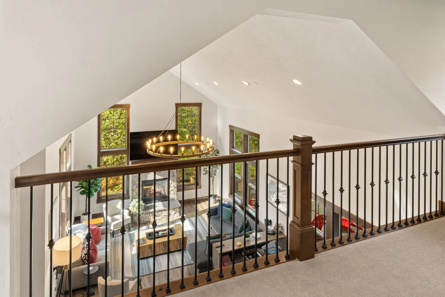 Home photo 39