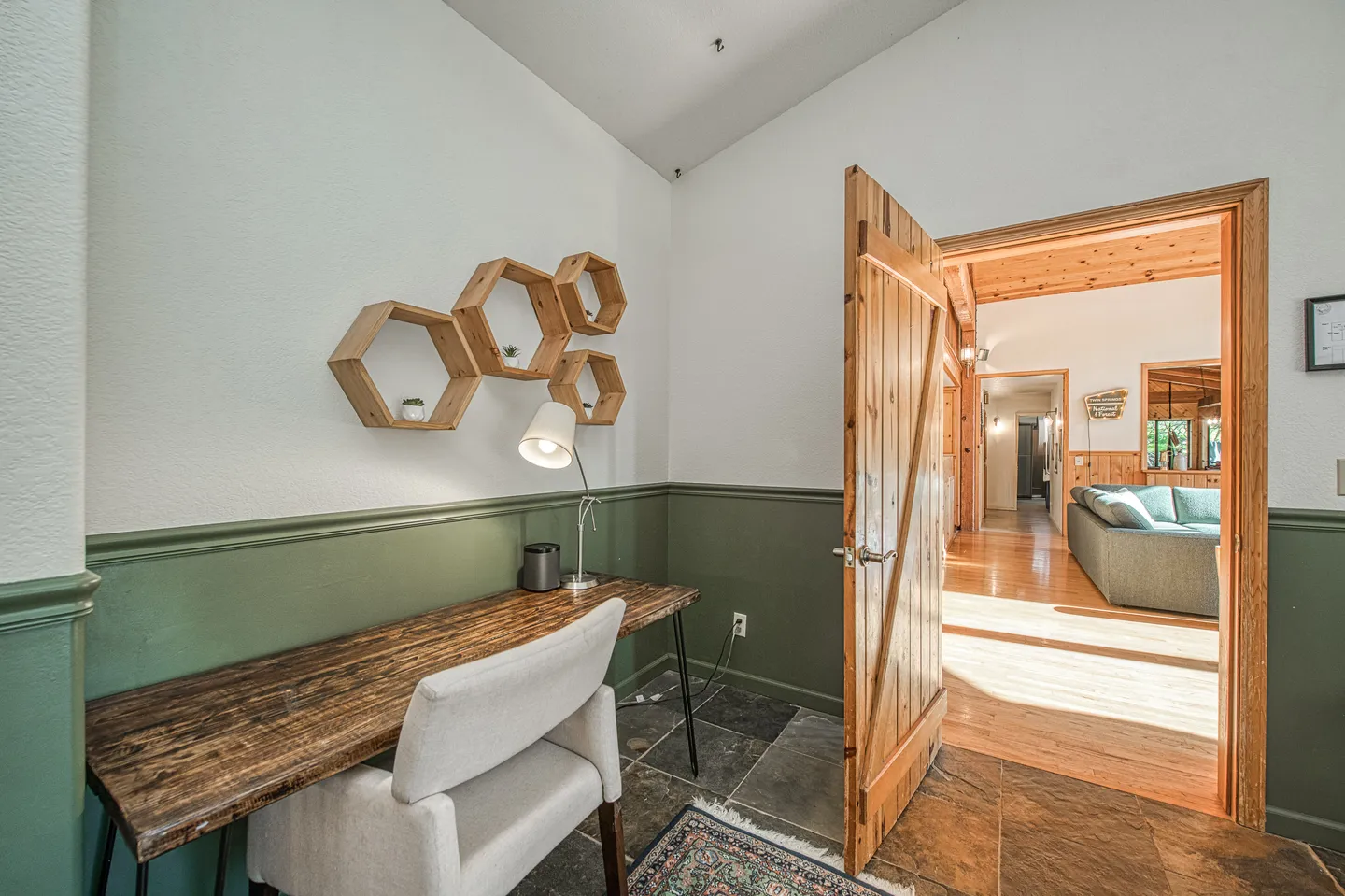 Home photo 55