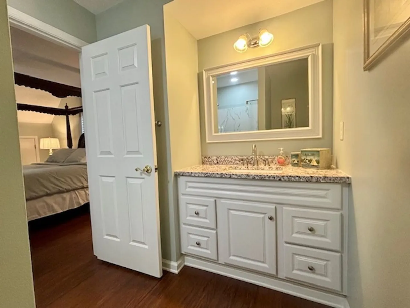 Home photo 19
