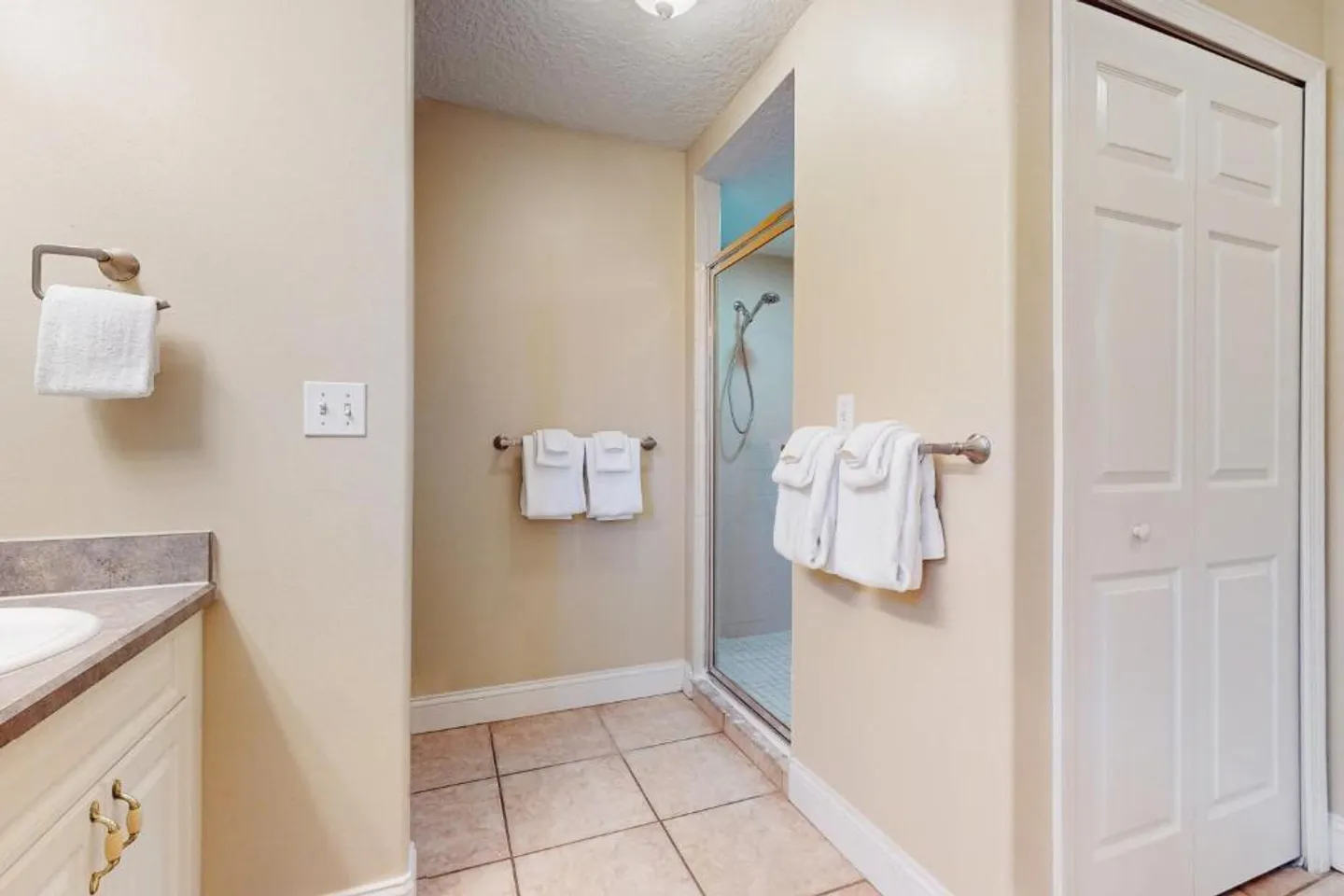Home photo 30