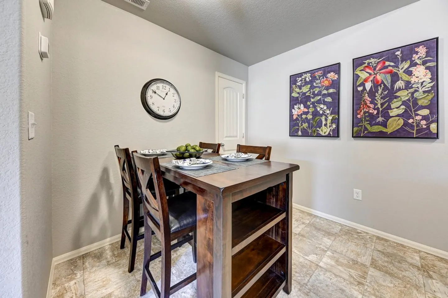 Home photo 5