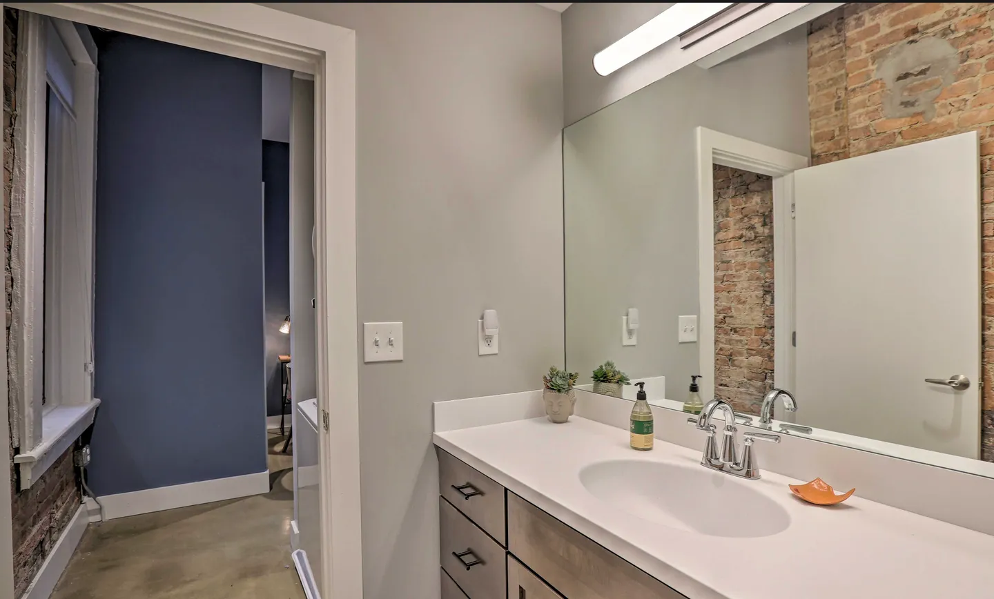 Home photo 17