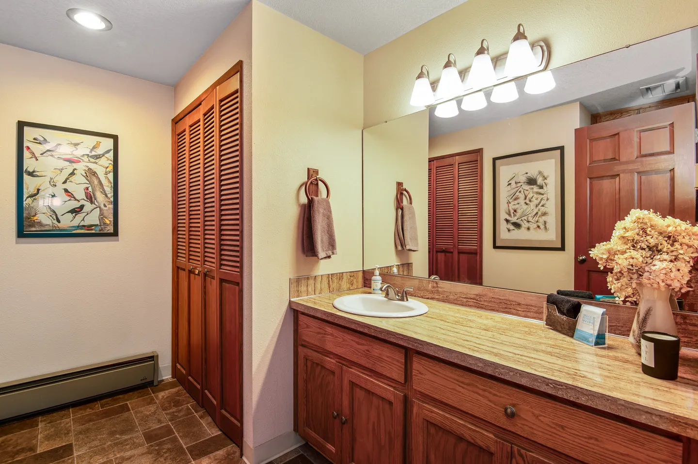 Home photo 17