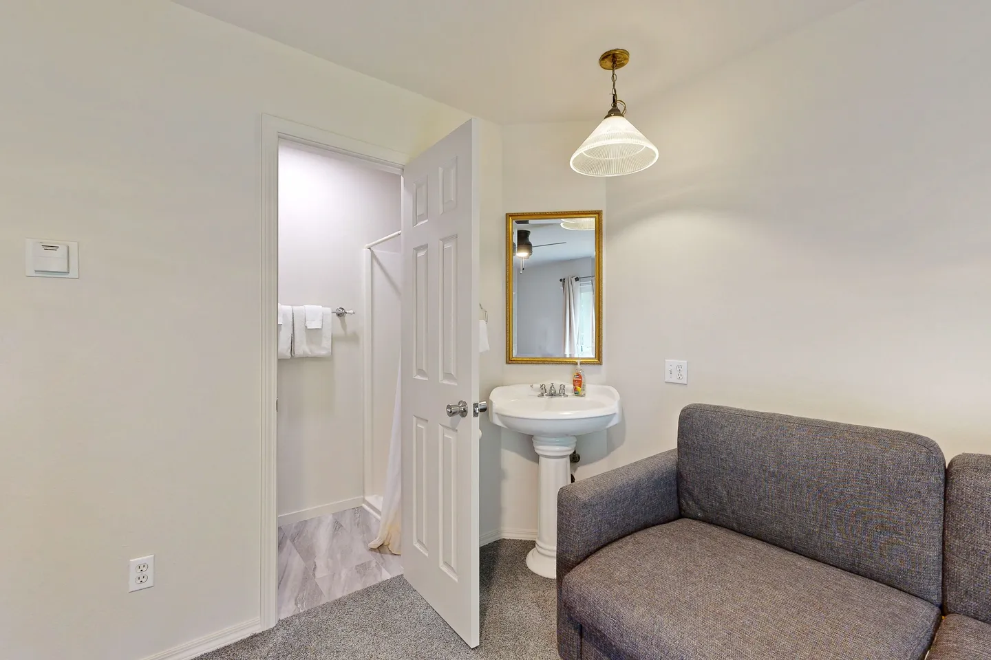 Home photo 16