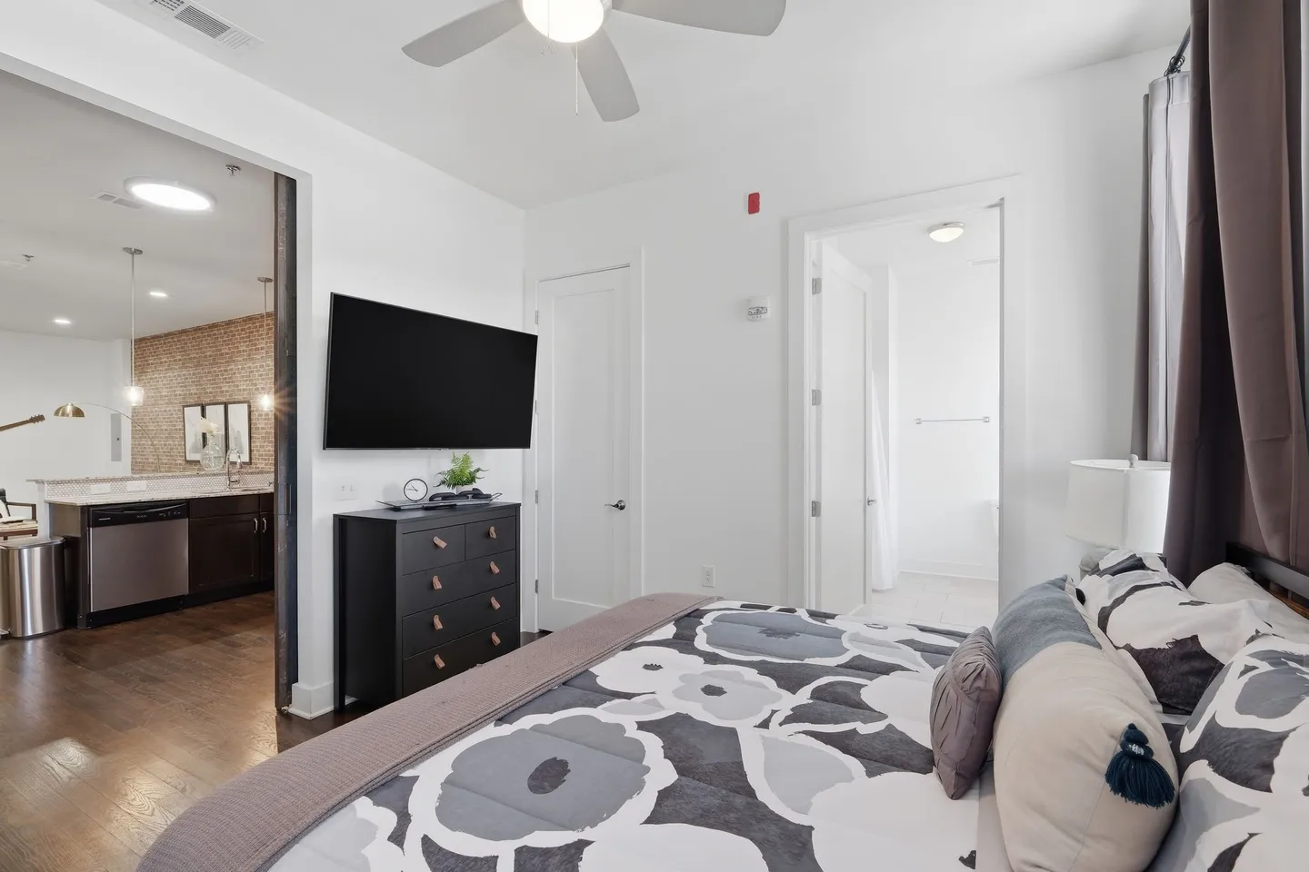 Home photo 11
