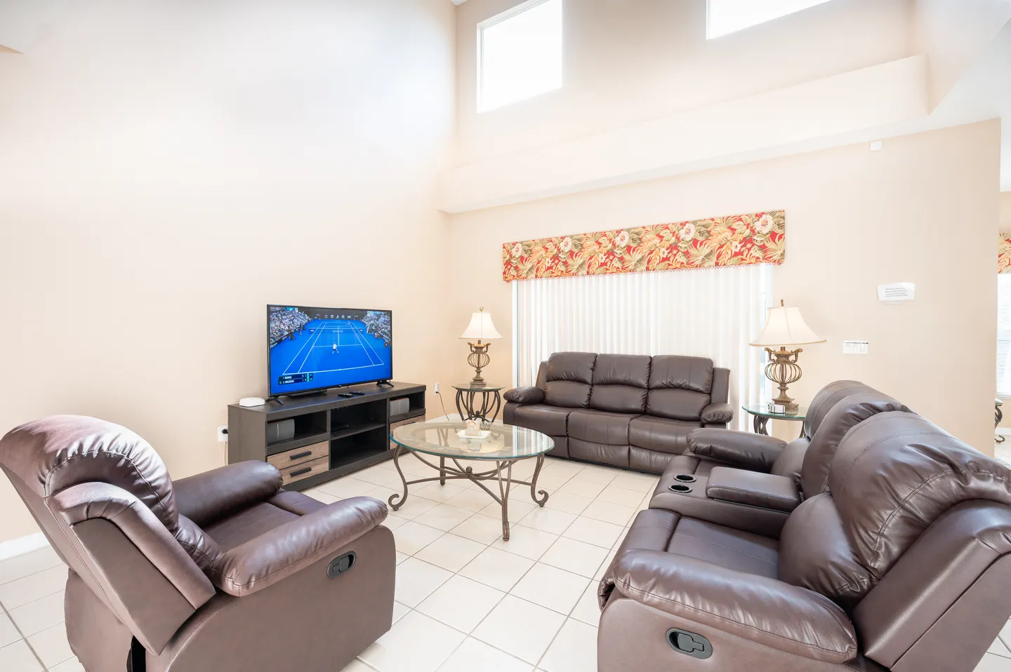 Home photo 16