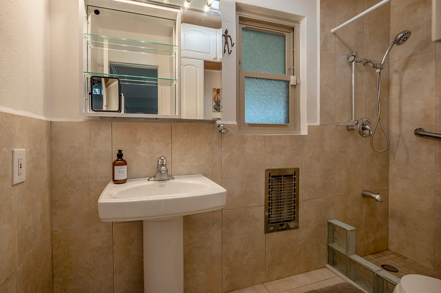 Home photo 13
