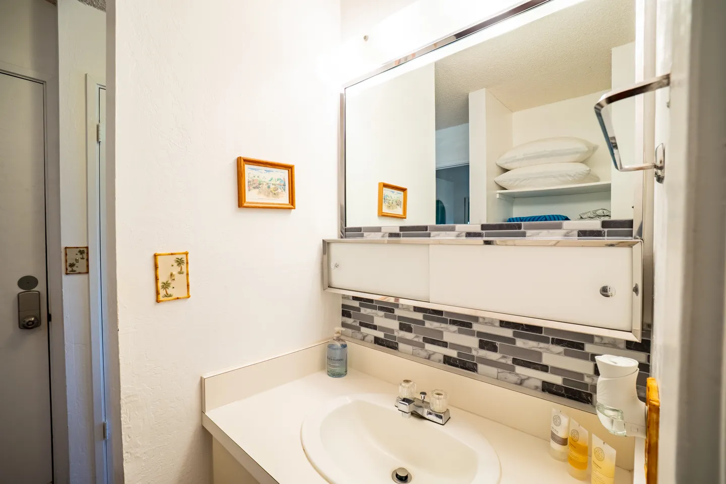 Home photo 22