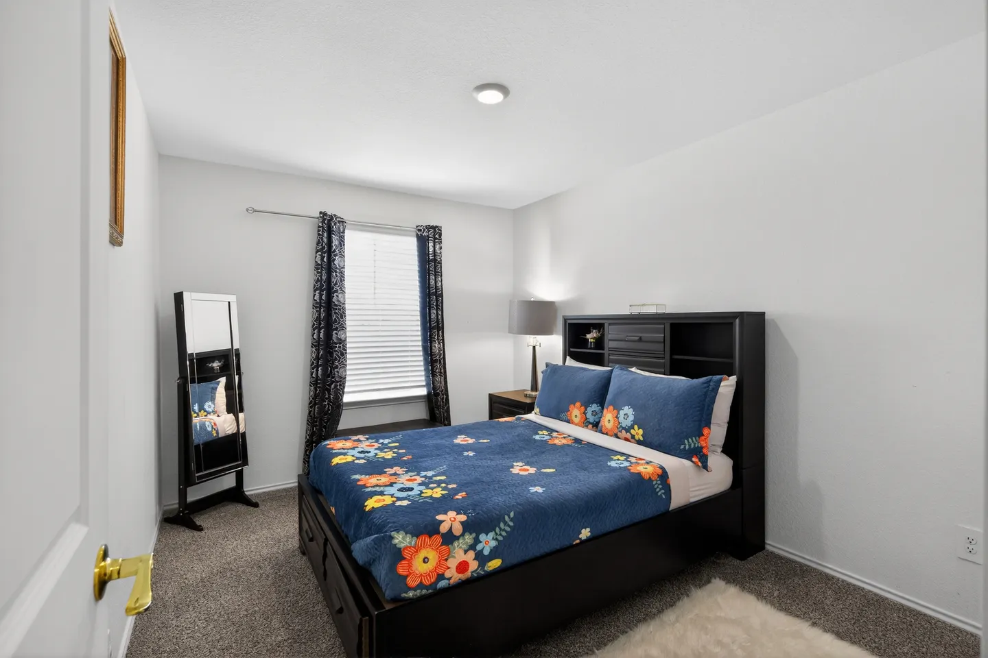 Home photo 12