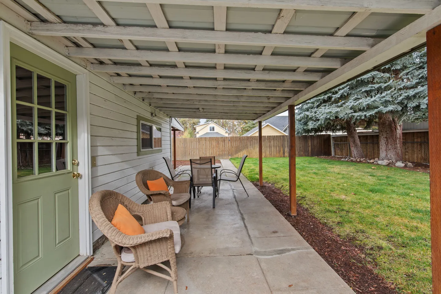 Home photo 23