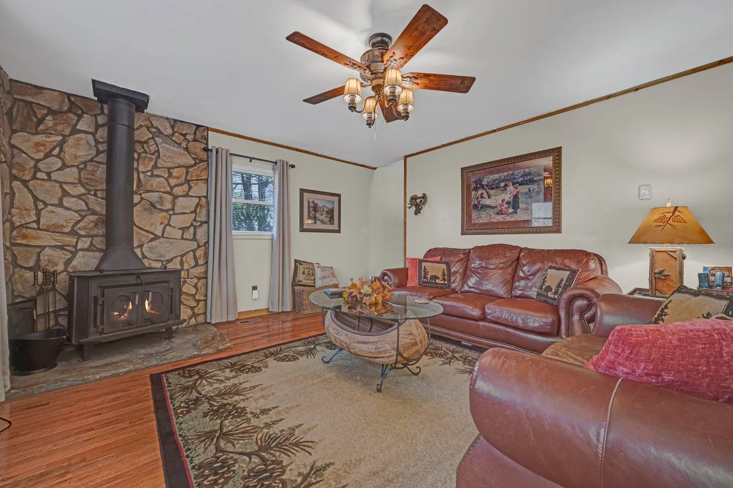 Home photo 16