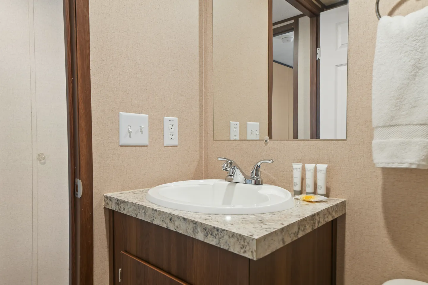 Home photo 12
