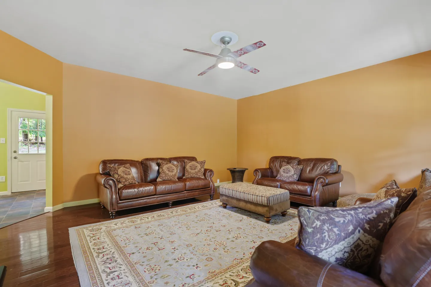 Home photo 22
