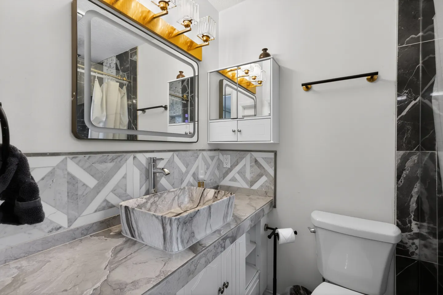 Home photo 18