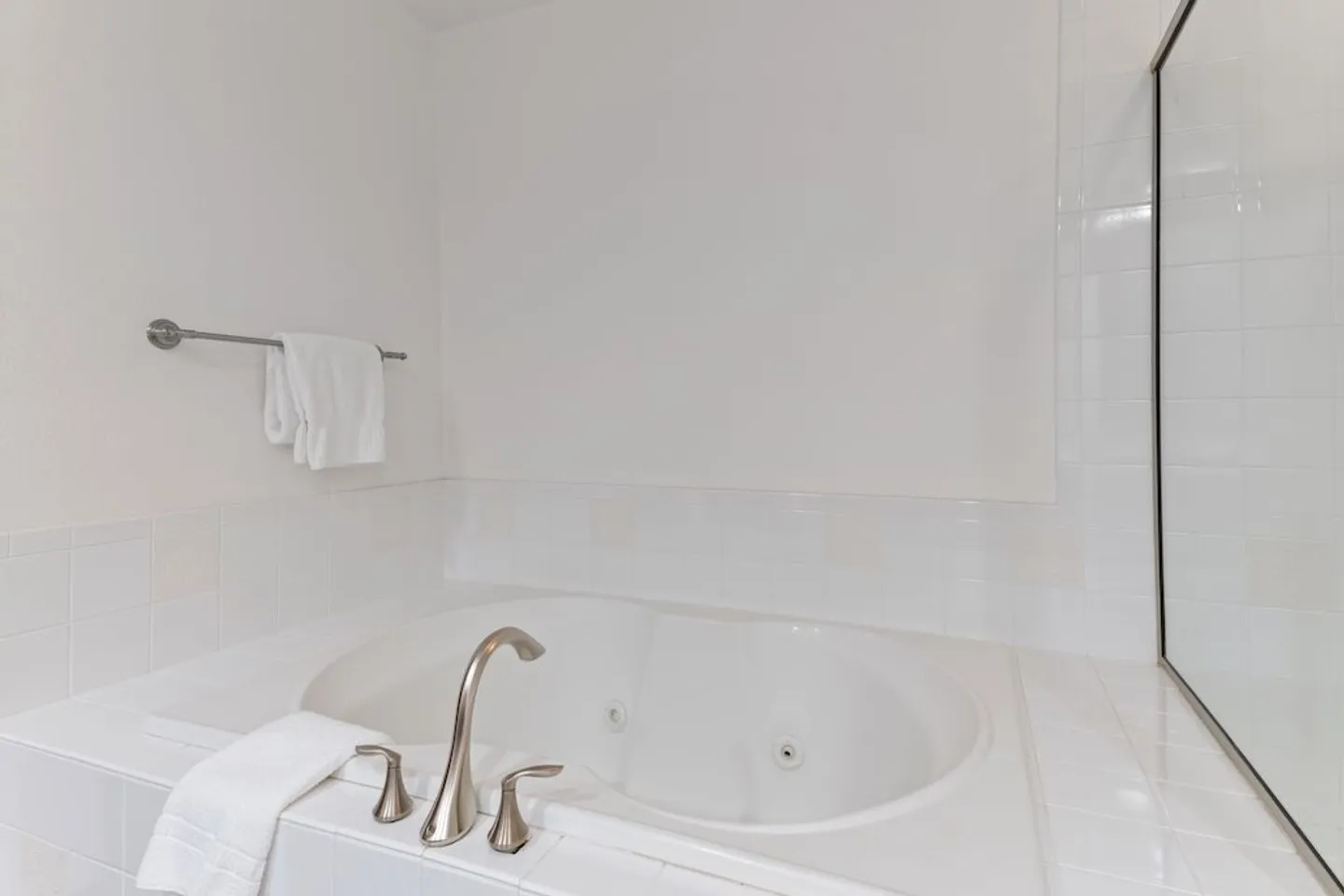 Home photo 27