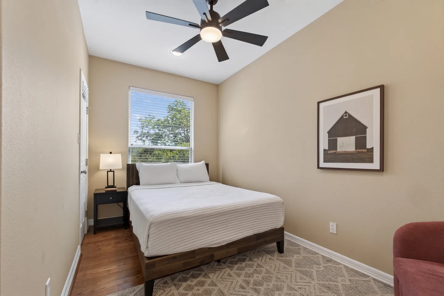 Home photo 17