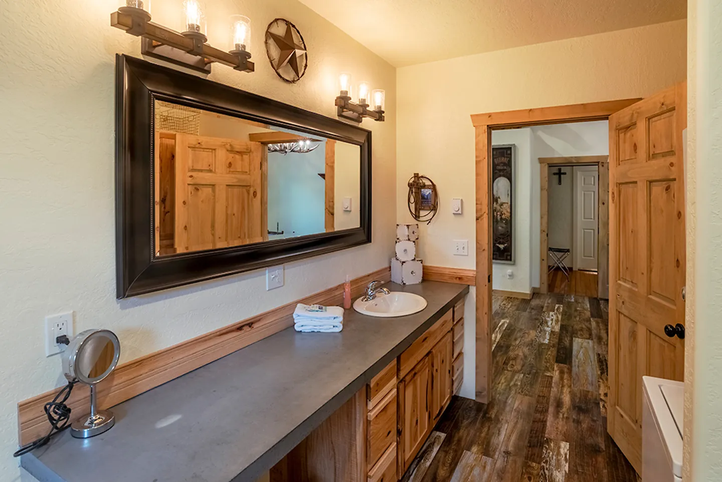 Home photo 17