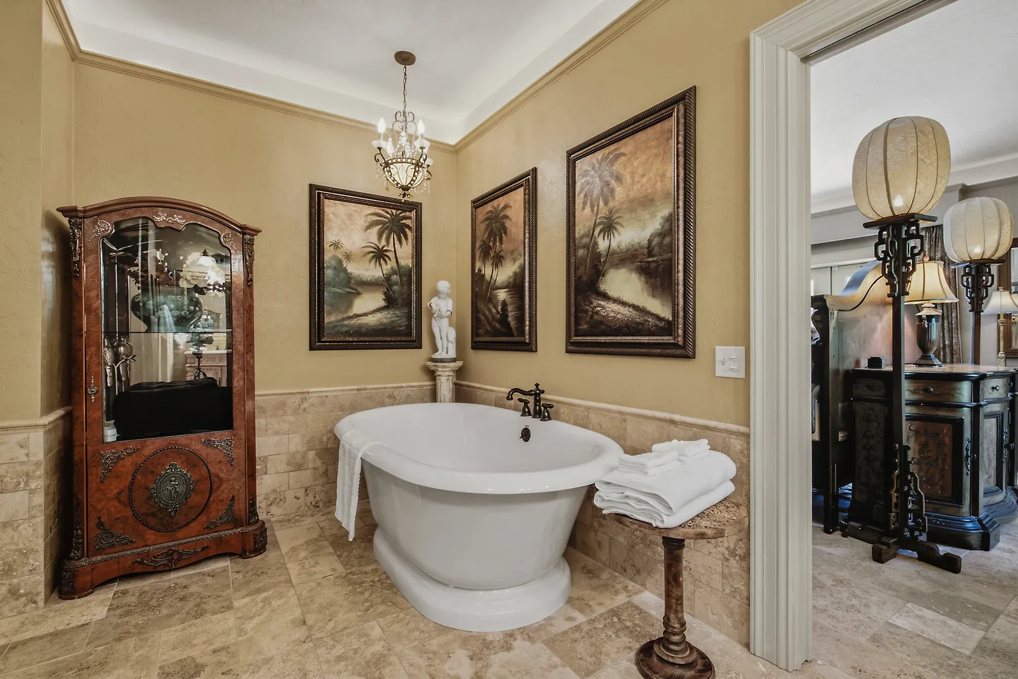 Home photo 17