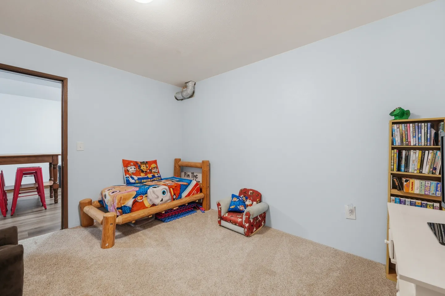 Home photo 48