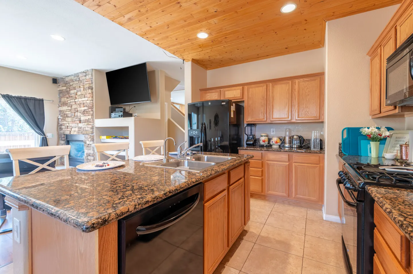 Home photo 17