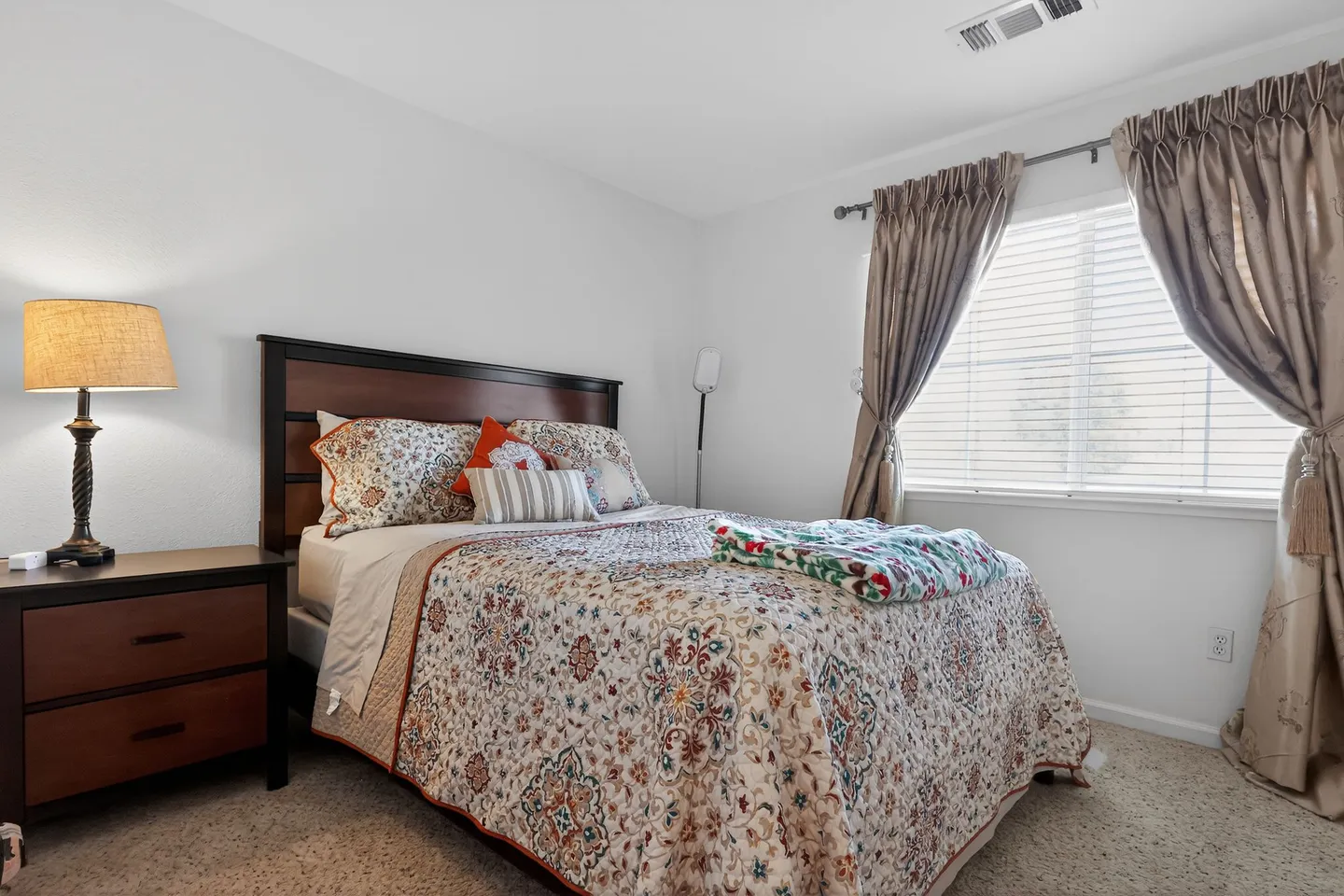 Home photo 17