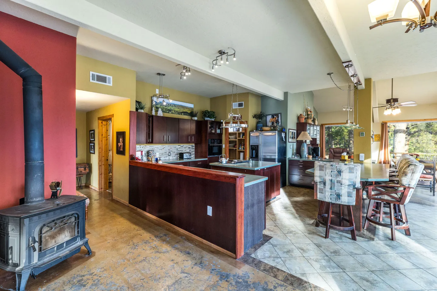 Home photo 17