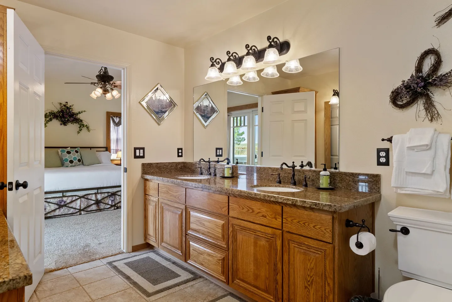 Home photo 14