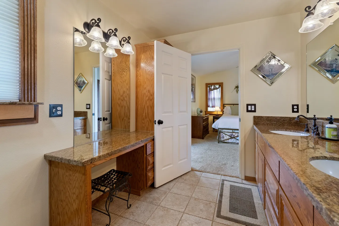 Home photo 17