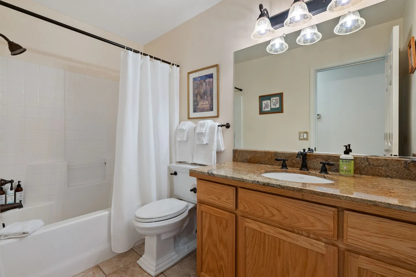Home photo 27