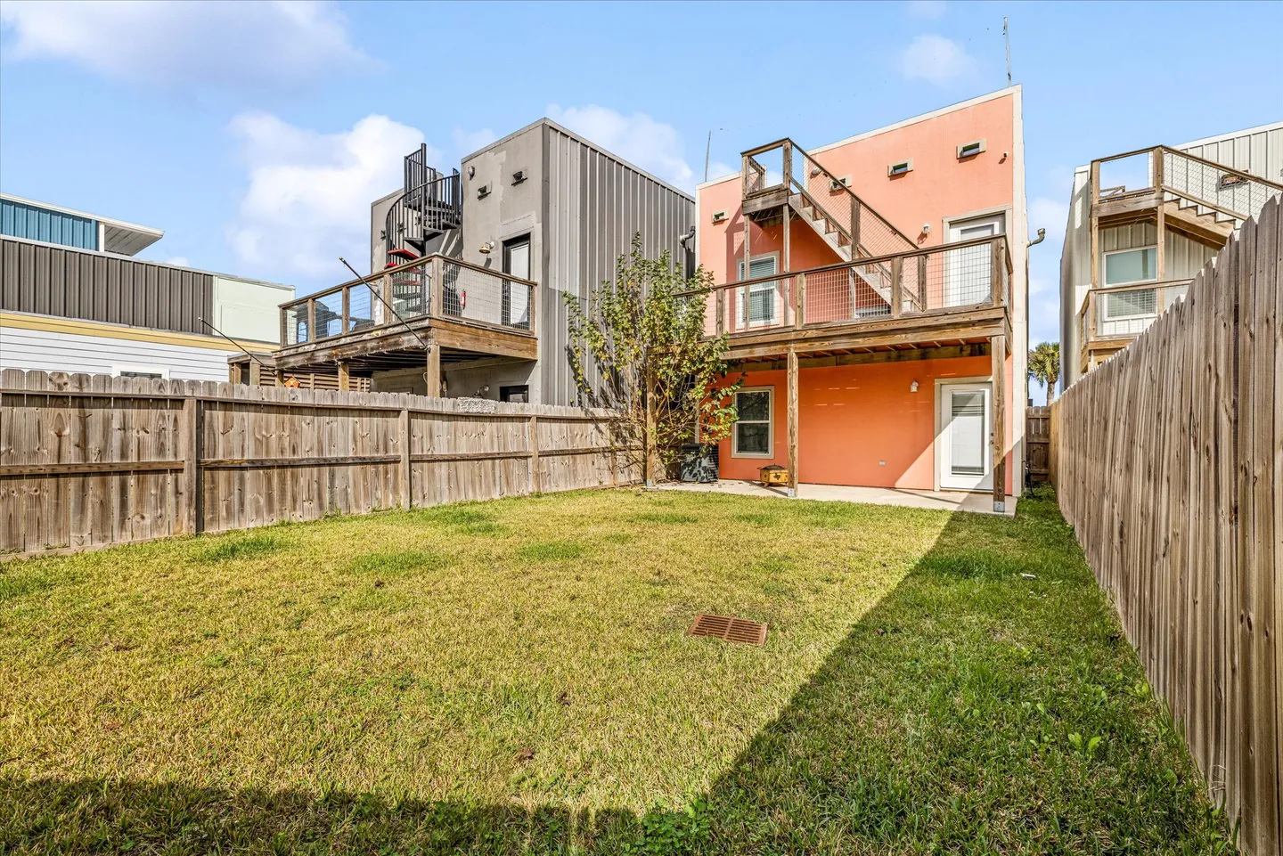 Home photo 26
