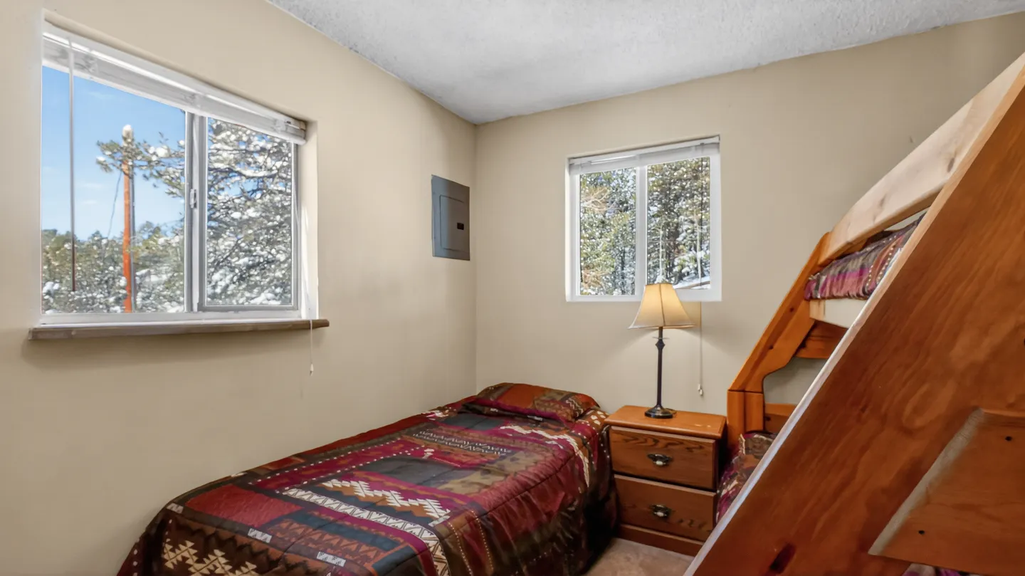Home photo 23