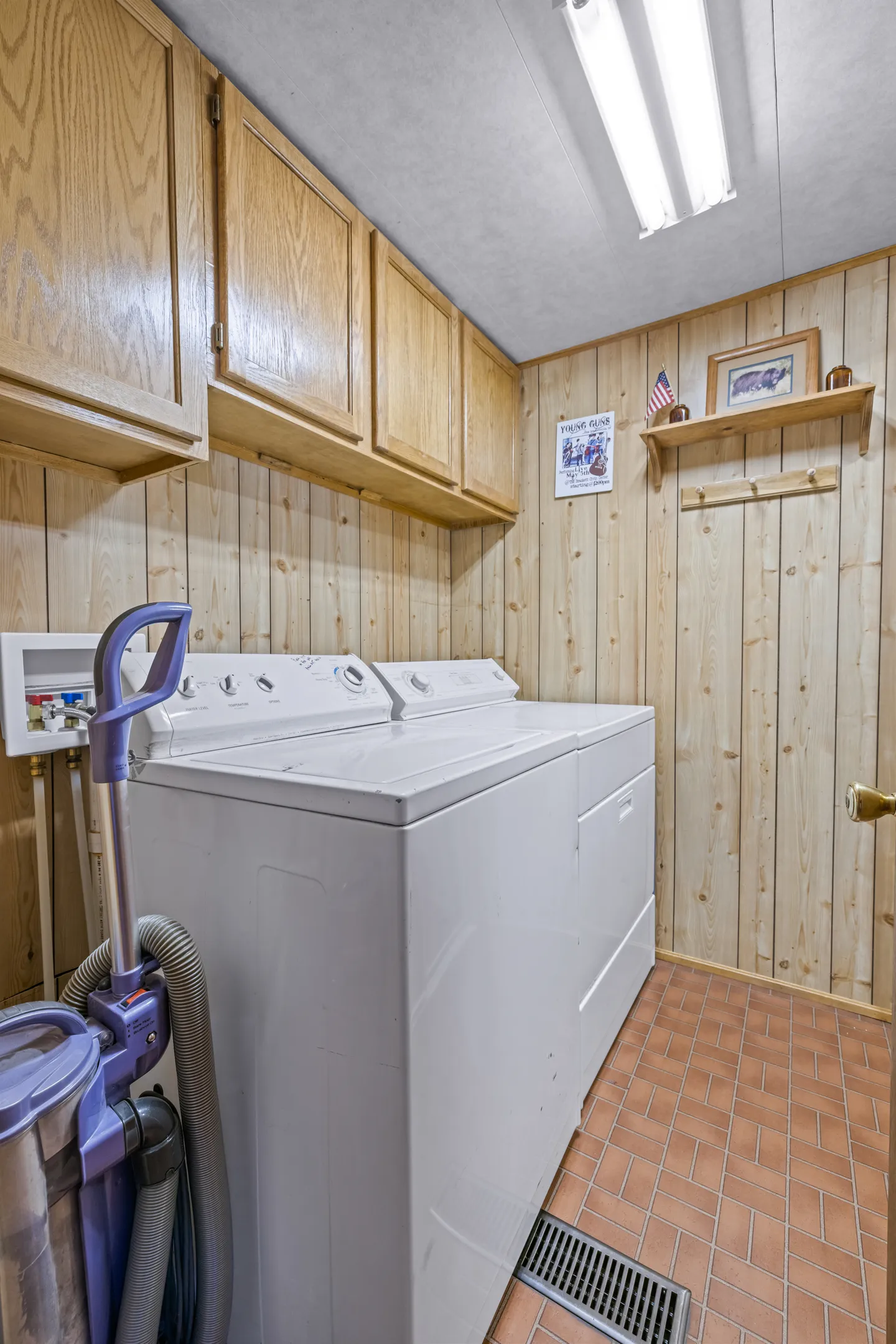 Home photo 39