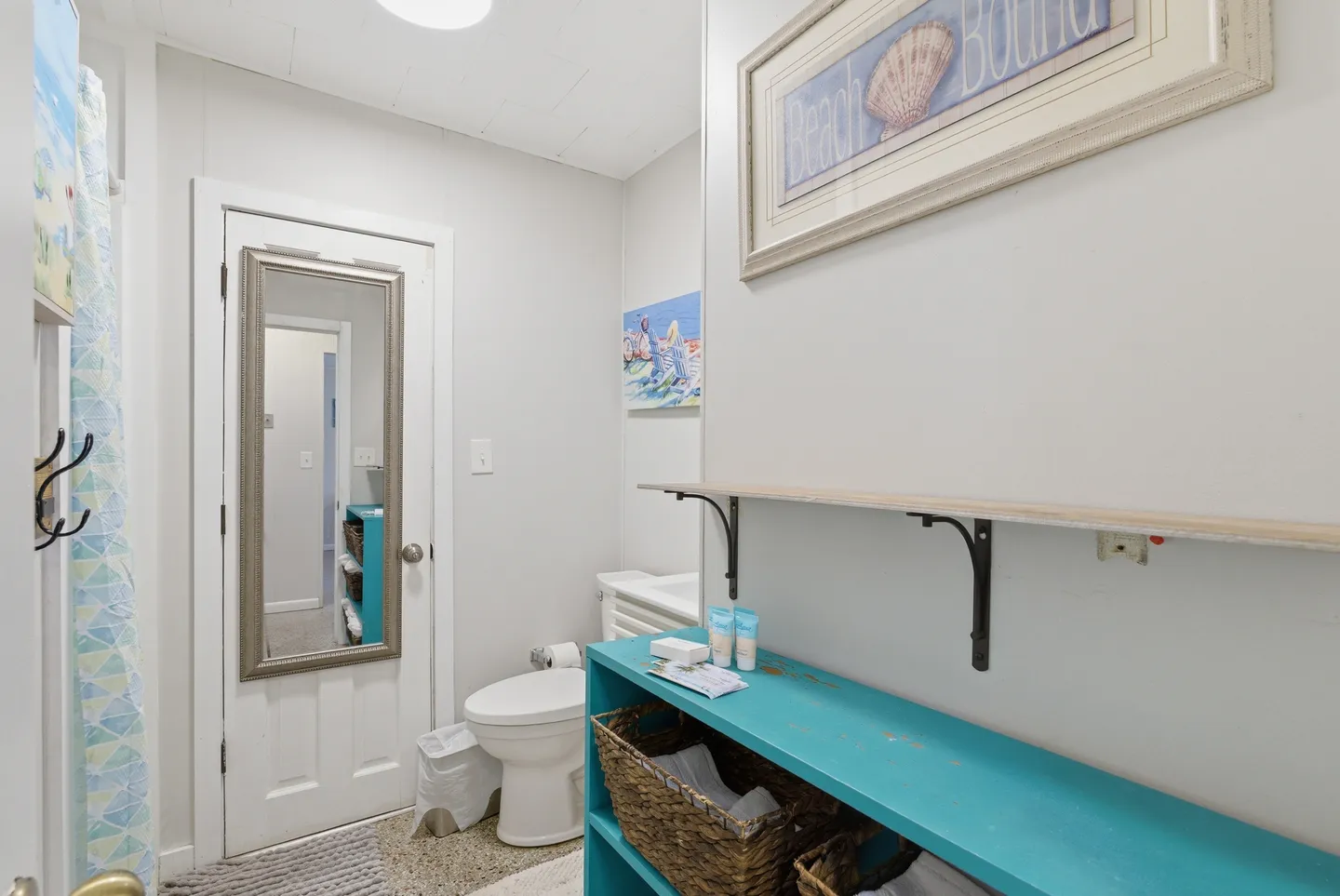Home photo 24