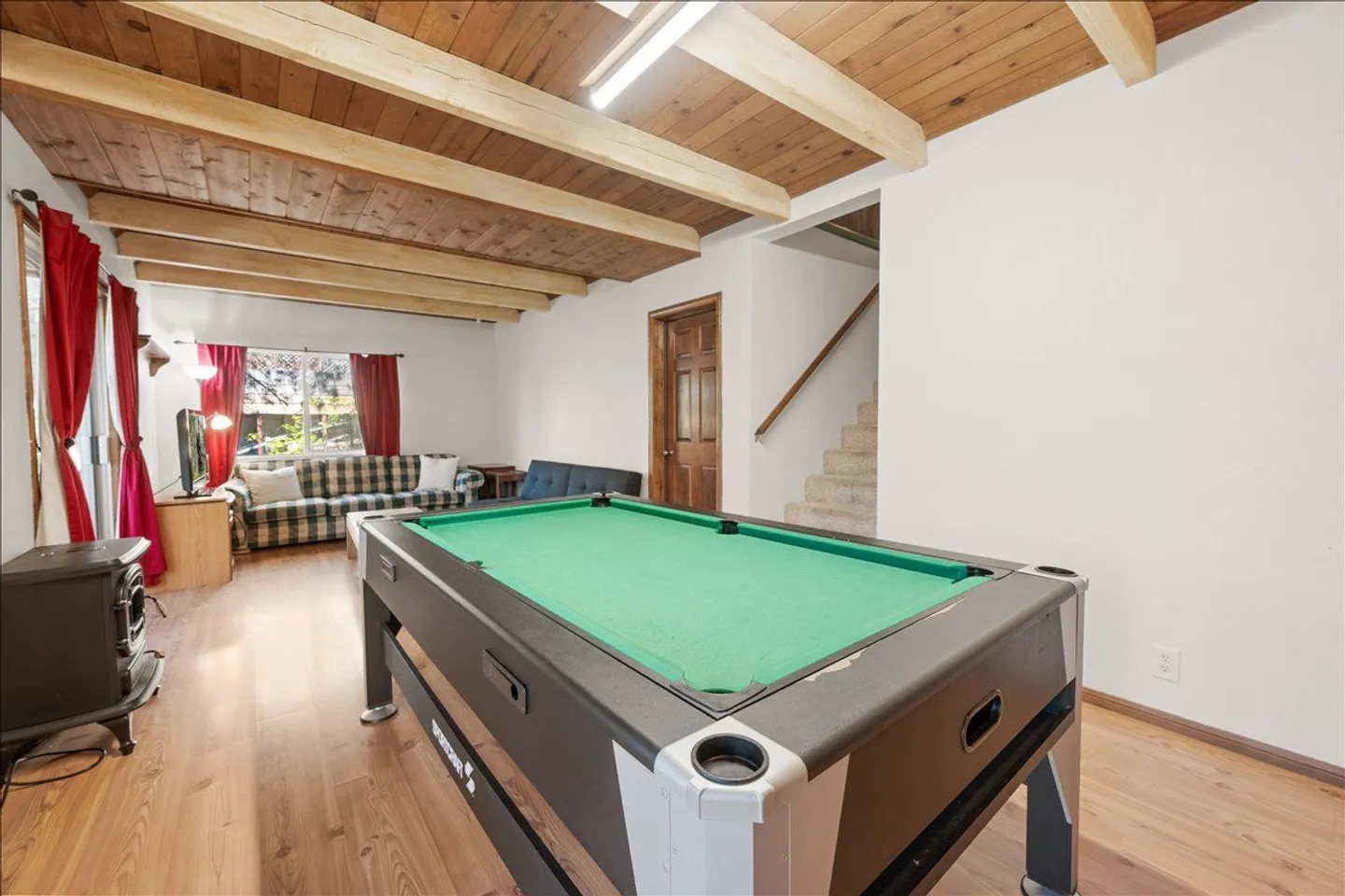 Home photo 24