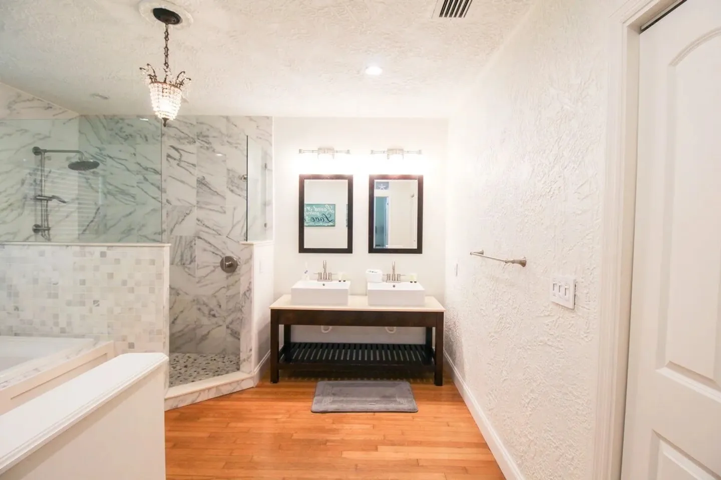 Home photo 21