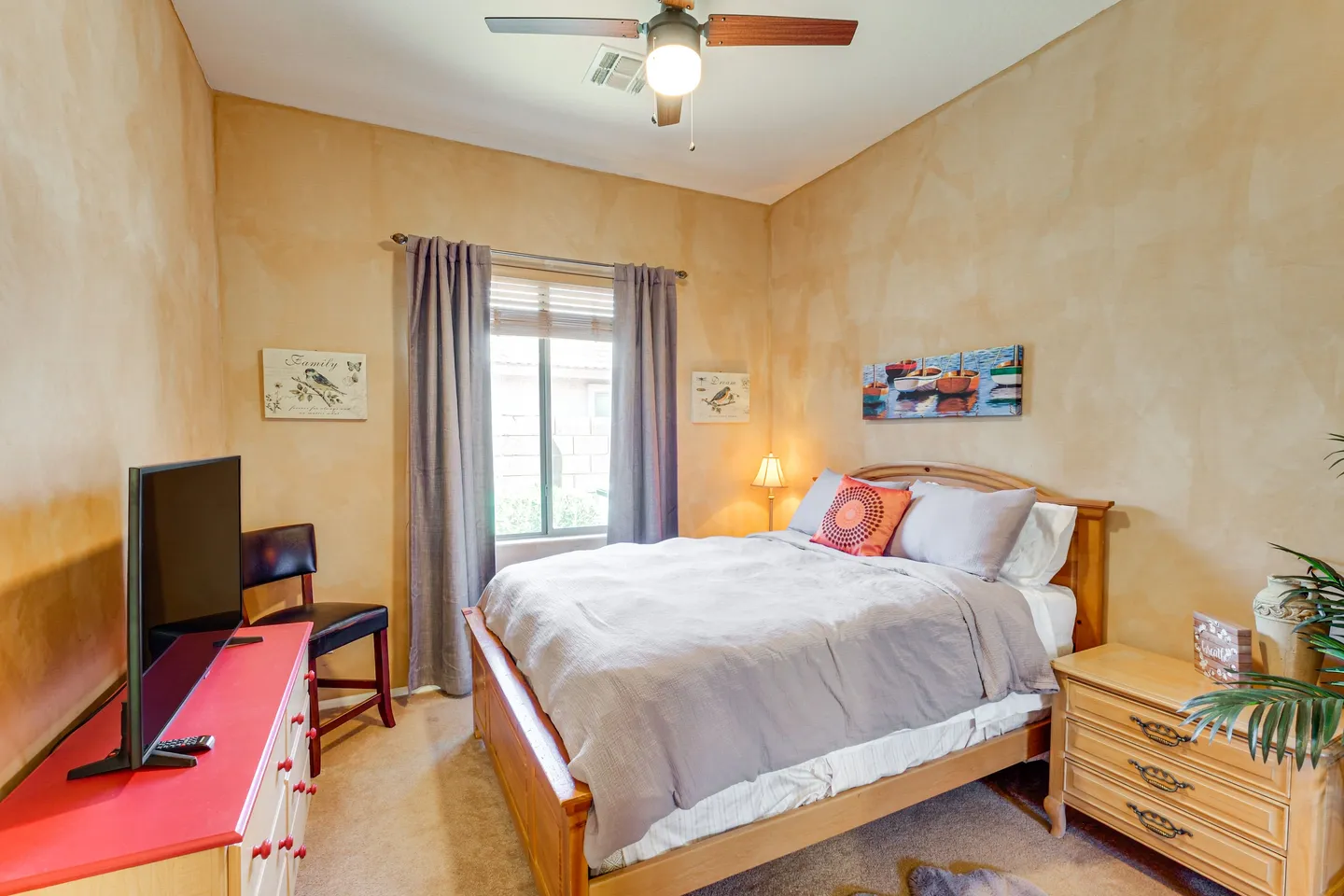 Home photo 14
