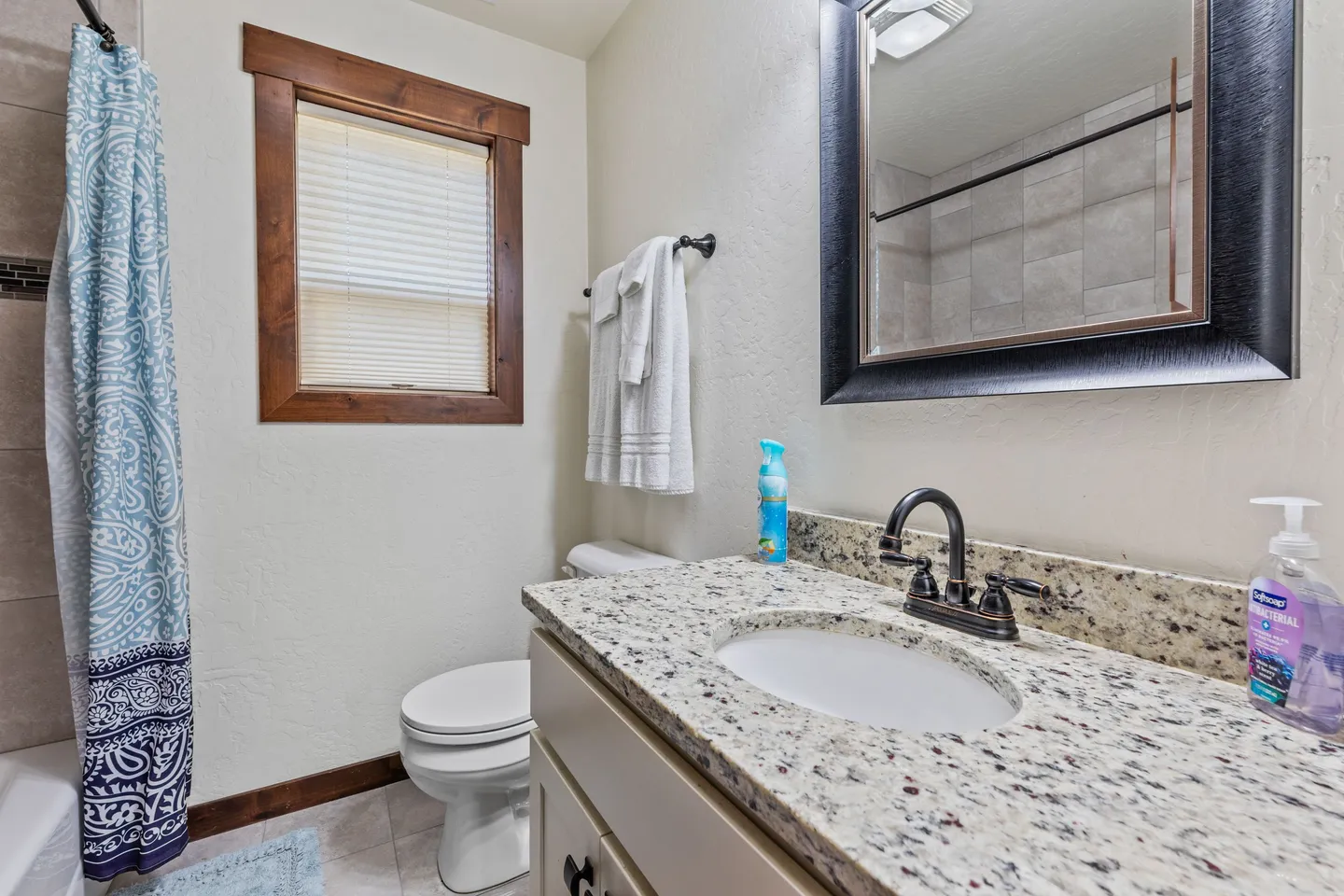 Home photo 24