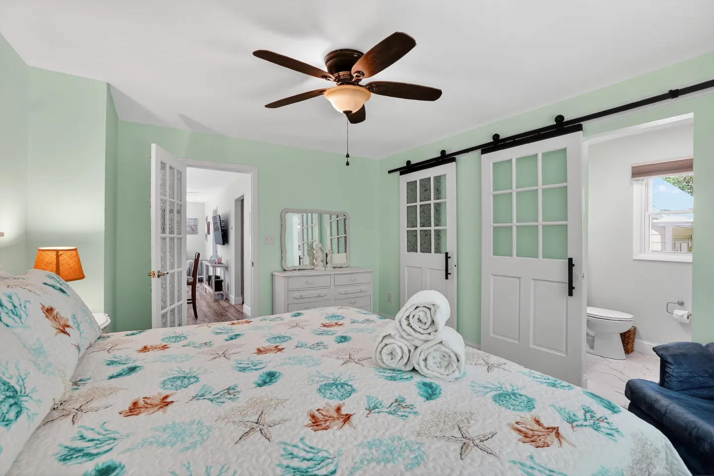 Home photo 13
