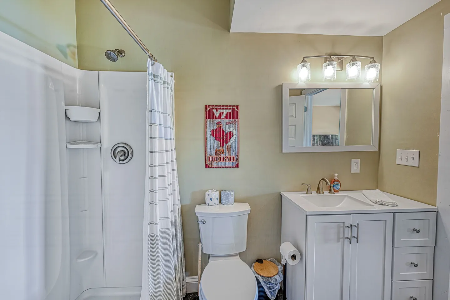 Home photo 72