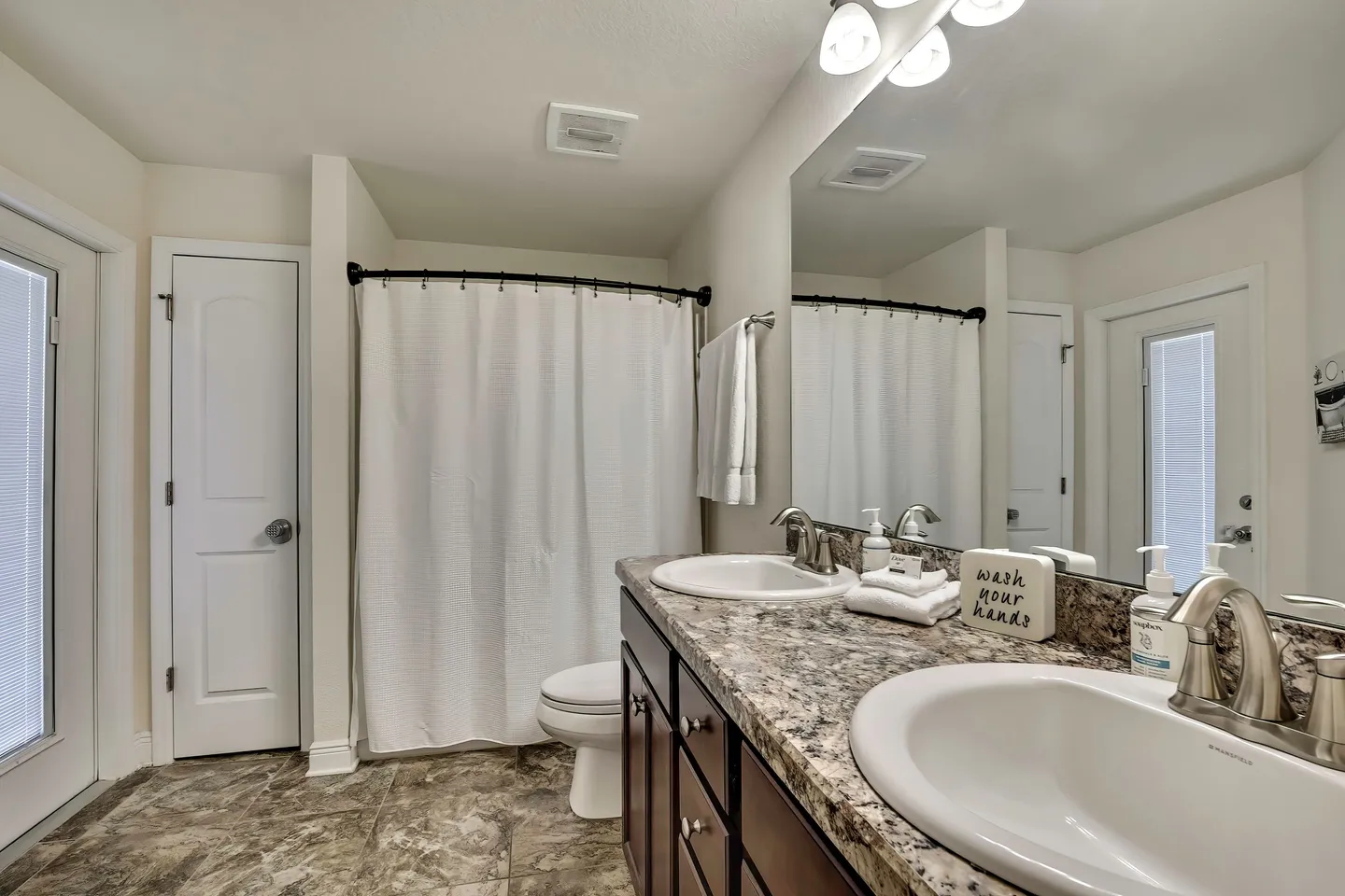 Home photo 23