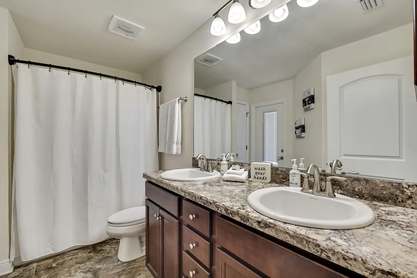 Home photo 20