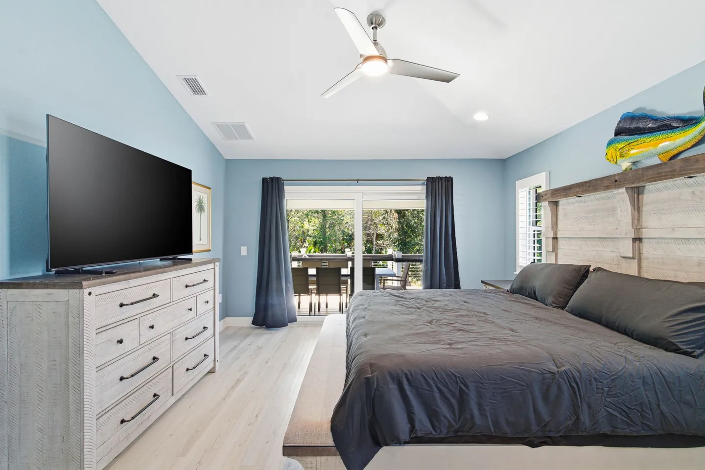 Home photo 24