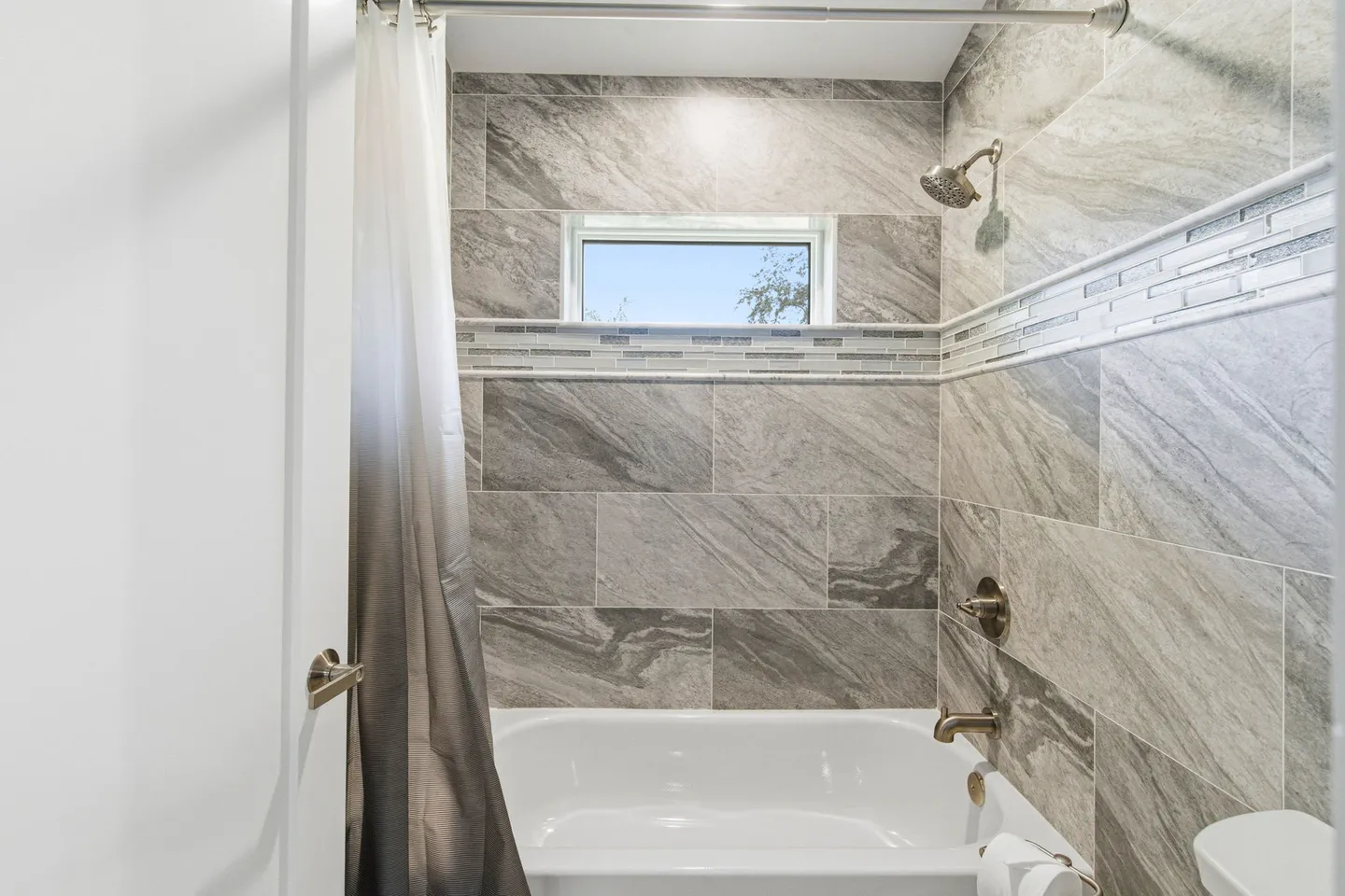 Home photo 17