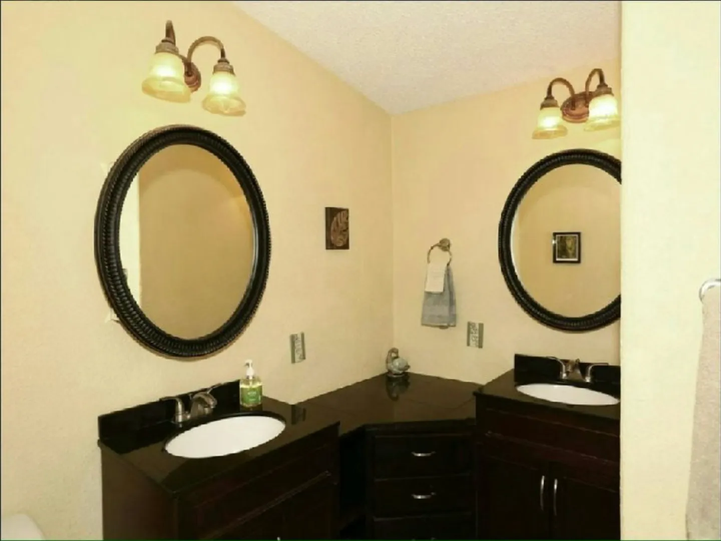 Home photo 12